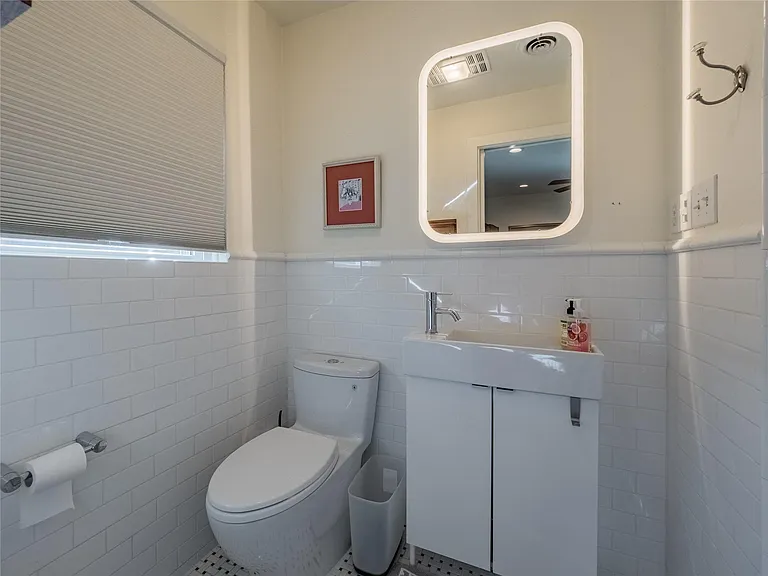 3010 Conway St — Photo 18