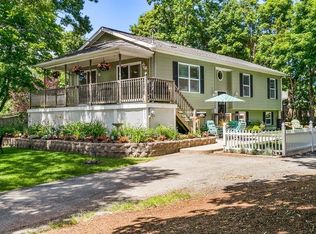 111 Wompatuck Rd, Hingham, MA 02043