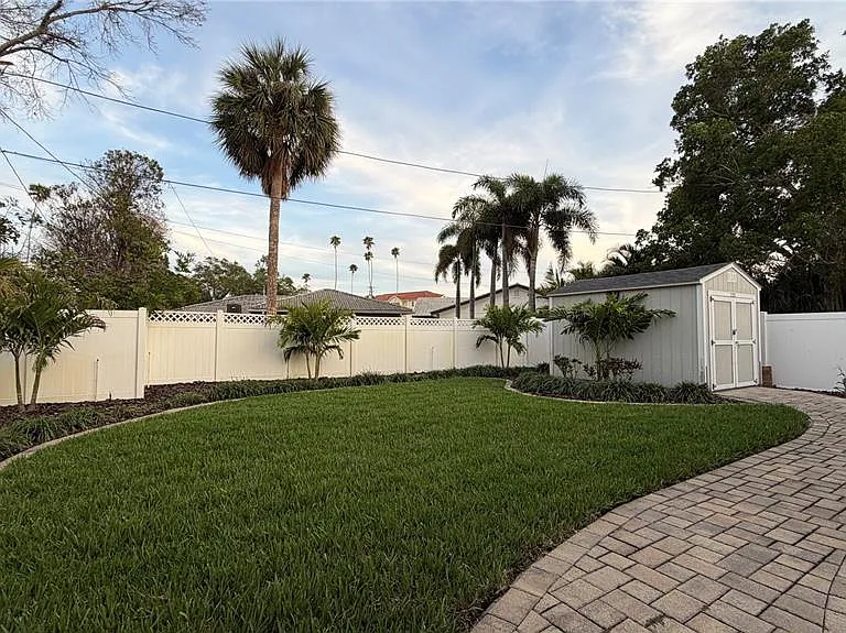 3435 Overlook Dr NE — Photo 44
