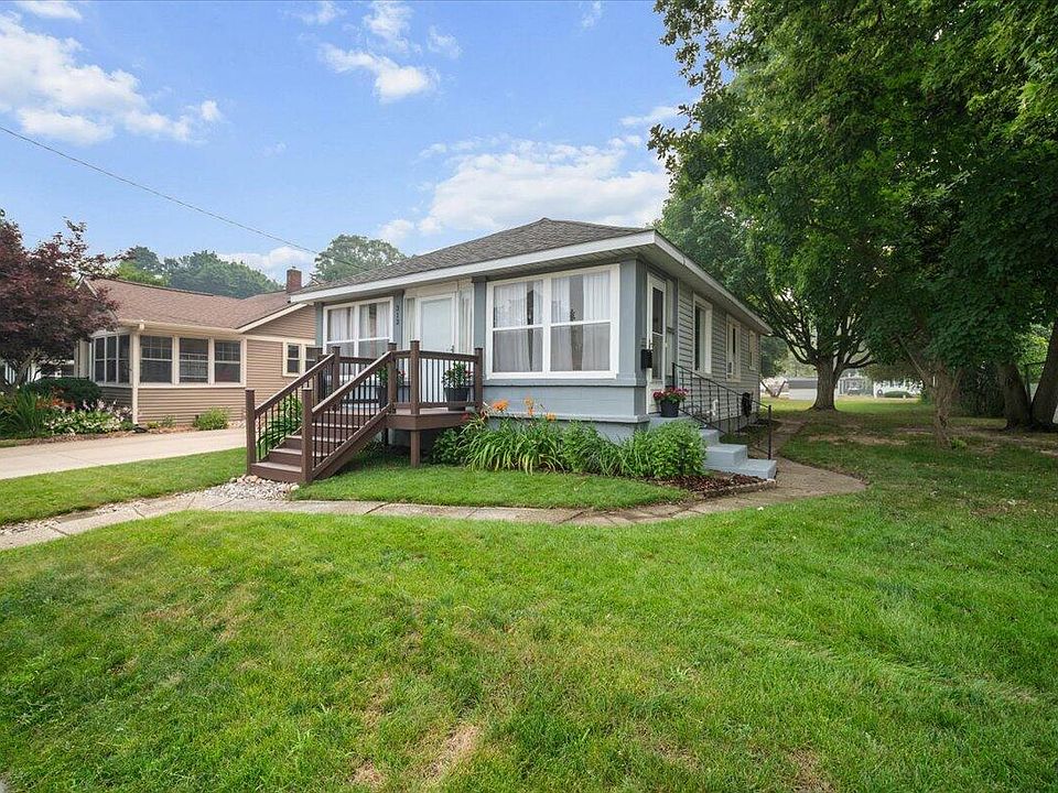 1st image of 312 Sigsbee Ave NE