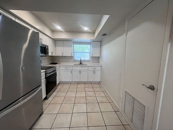 3rd image of 7106-7108 S Kissimmee St #7108B