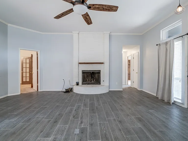 1908 Joseph Dr — Photo 12