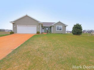 3828 Hare Ln, Dorr, MI 49323