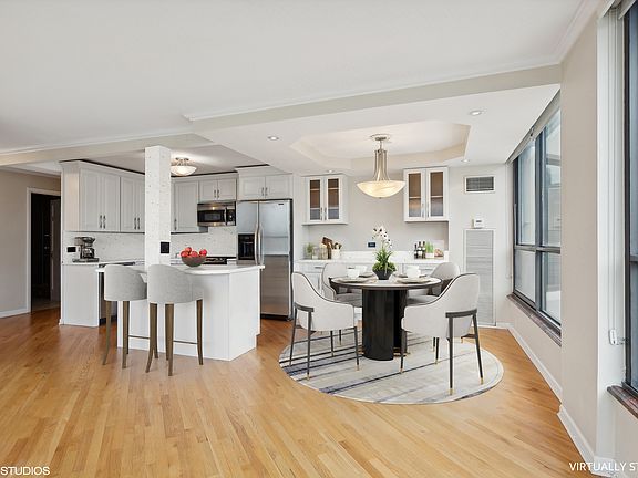 4th image of 405 N Wabash Ave Unit 3609