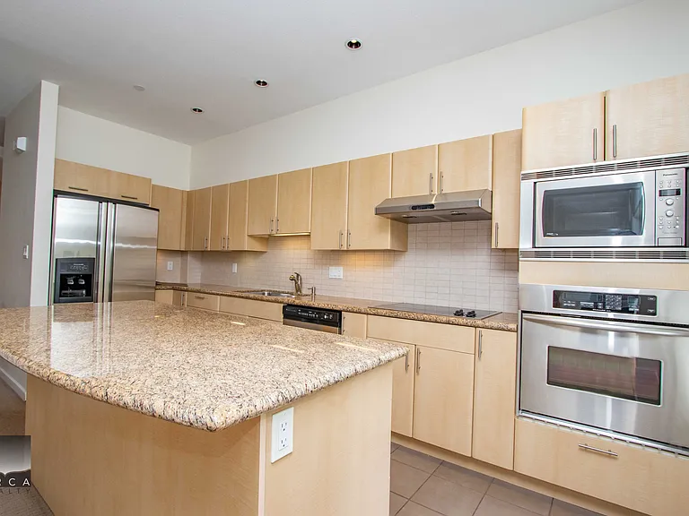 3750 Edgemont Blvd — Photo 25