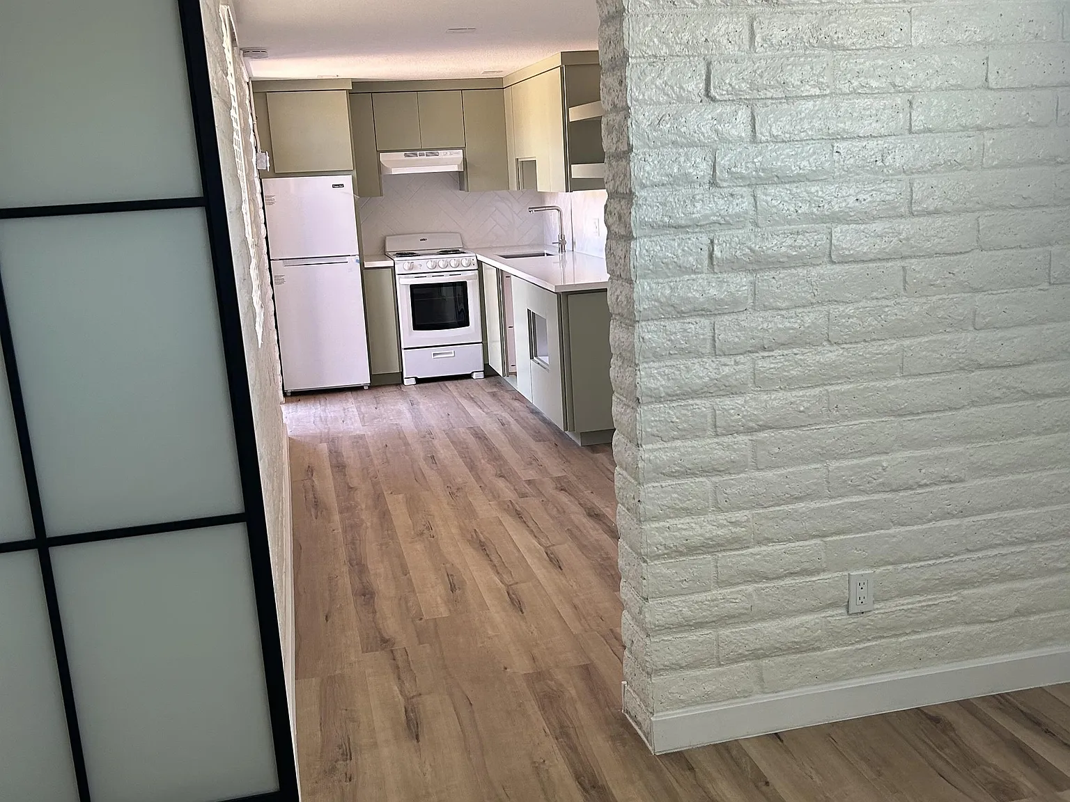 3230 N 66th Pl — Photo 2