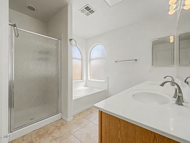 851 W Palo Verde St — Photo 22