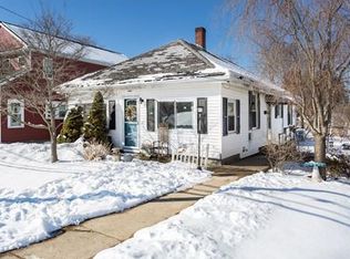 19 N Park St, Franklin, MA 02038