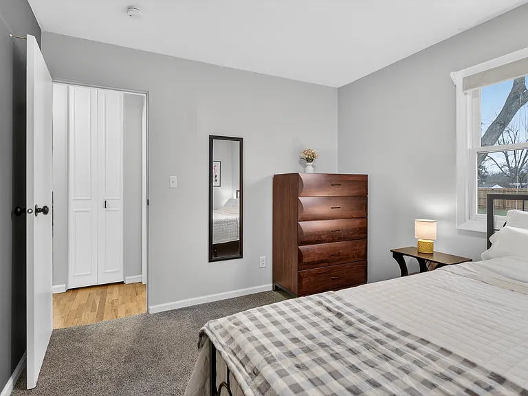 2nd Bedroom