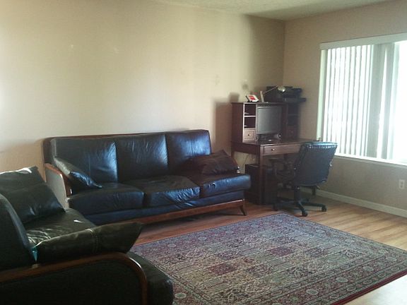 5th image of 5836 Winnetica Ct