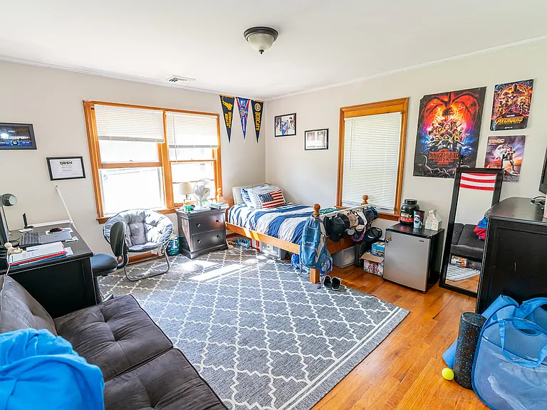 10 Pinewood Rd — Photo 5