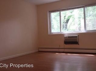 2342 S Austin St, Milwaukee, WI 53207