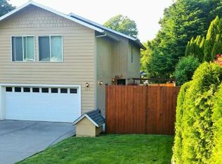 118 Regulator St, Cascade Locks, OR 97014