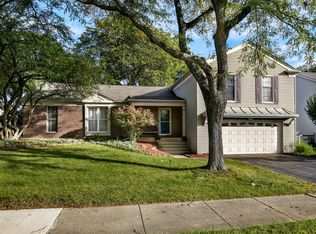 723 Hickory Ln, Carol Stream, IL 60188