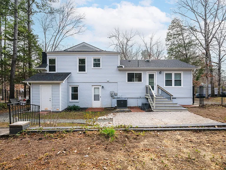1112 Stonehedge Ave — Photo 35