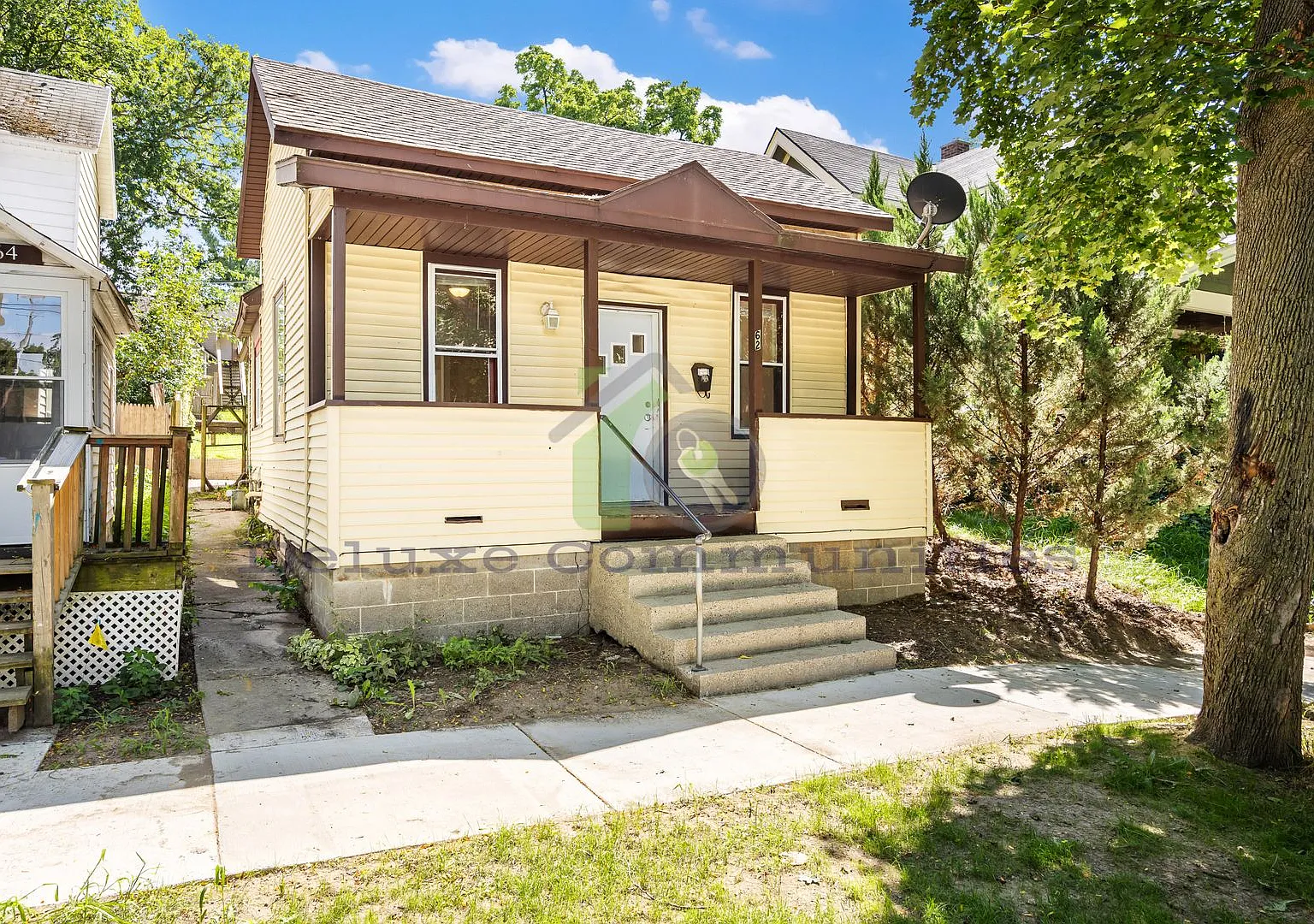 3 Bed 1 Bath Home! — Photo 2