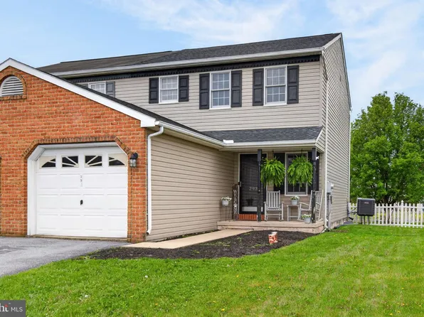 293 Cindy Dr, Jonestown, PA 17038