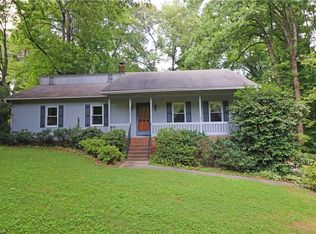 2165 Westminister Ln, Winston Salem, NC 27106