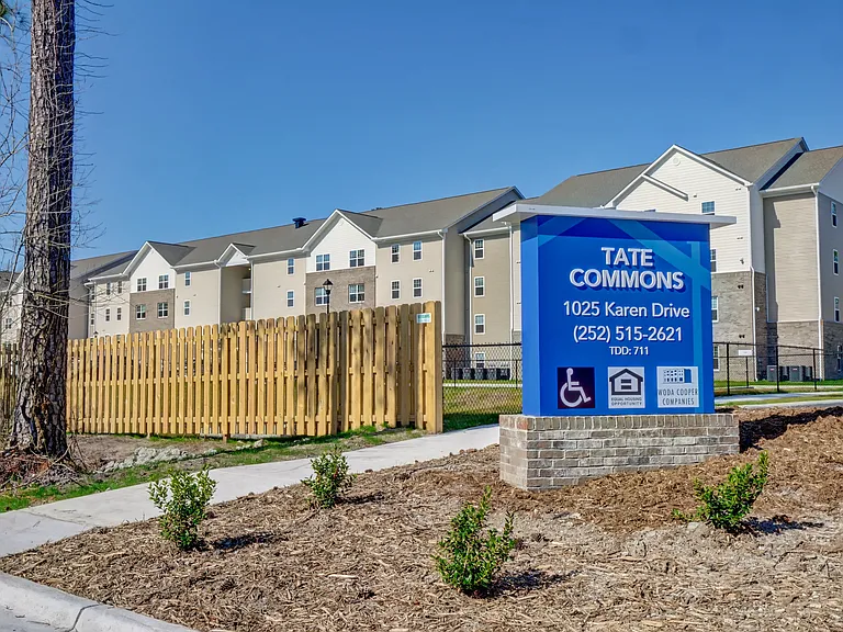 Tate Commons — Photo 5