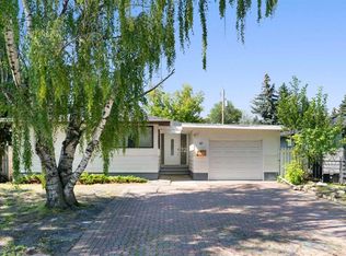 87 E Hillgrove Dr SW, Calgary, AB T2V3L8