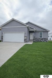 17515 Greenleaf Dr, Omaha, NE, 68136