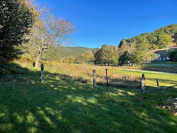 5th image of 845 Halterman Hollow Ln