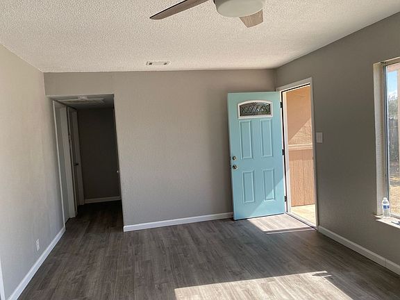 2nd image of 709 S Vista St