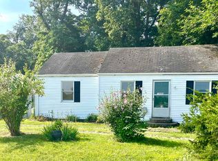 19060 Darden Rd, South Bend, IN 46637