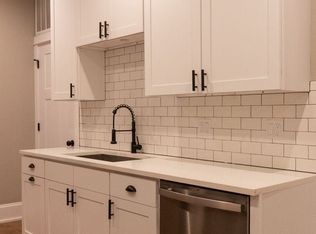 3551 N Hamlin Ave #1N, Chicago, IL 60618