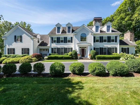 2 Pineview Circle, Purchase, NY 10577