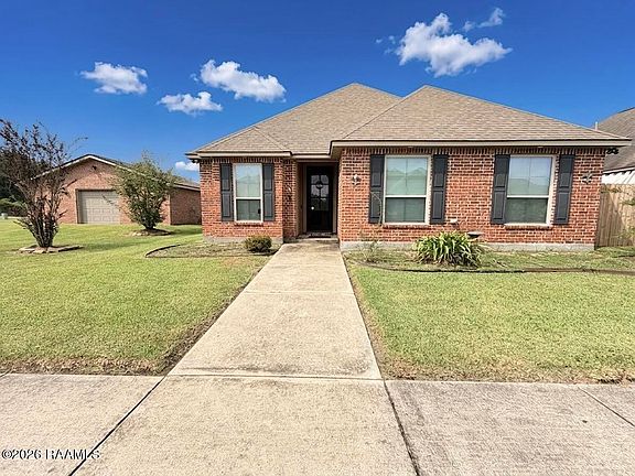 3rd image of 126 Spanish Moss Ln