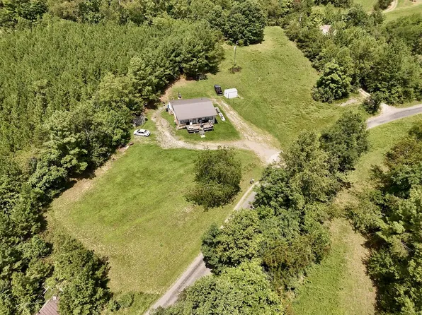 123 Willard Creek Ln, Stuart, VA 24171