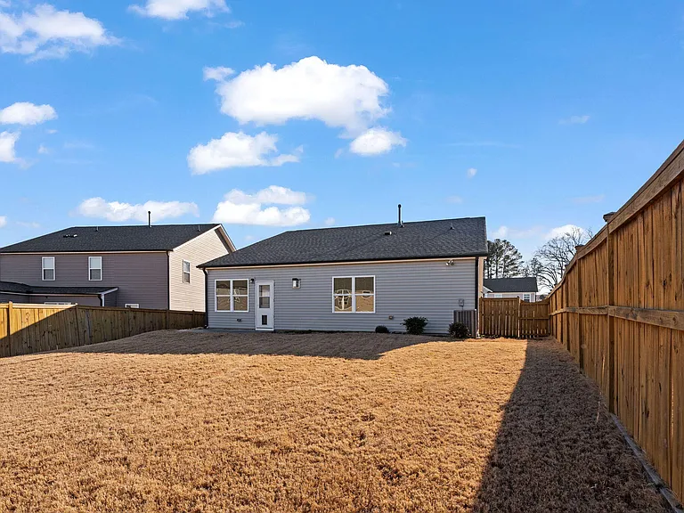 1008 Sandtrap Way — Photo 26