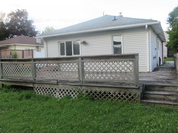 5th image of 32 Bridge St