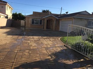 644 E Olive St, Oxnard, CA 93033