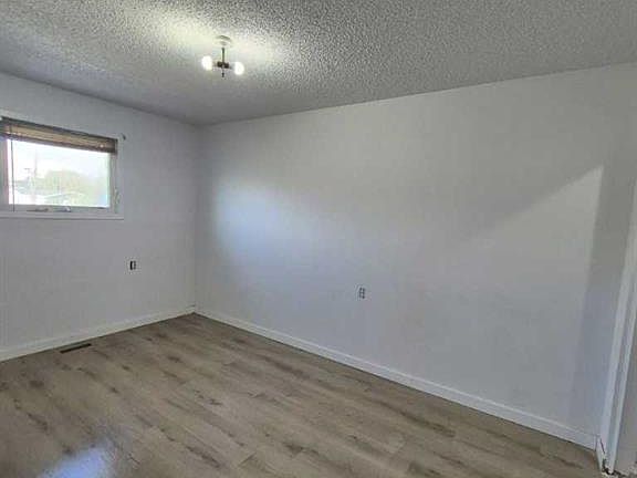 4th image of 4848 W 49th Ave