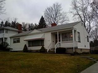 2596 Rosewae Dr, Youngstown, OH
