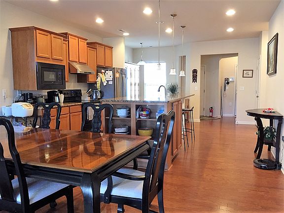 2nd image of 1606 Horne Creek Dr