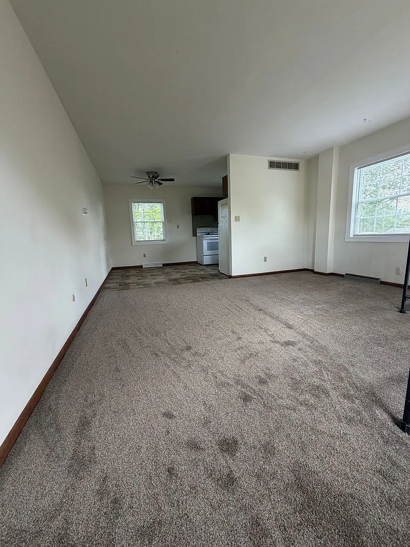 One Bedroom Duplex — Photo 2