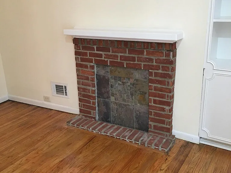 212 N Clarion St — Photo 30