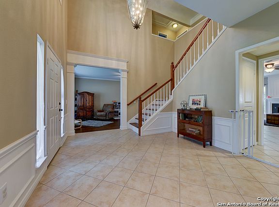 2nd image of 8506 Carlton Woods Dr