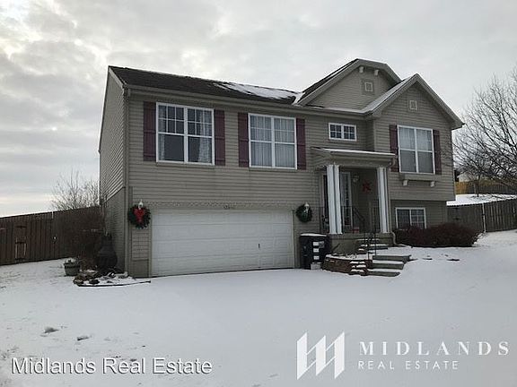 2nd image of 13908 S 28th Avenue Cir