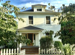 806 NE Going St, Portland, OR 97211