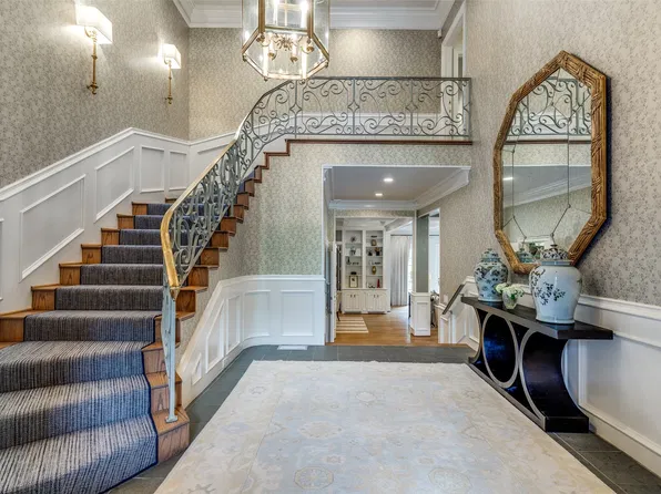 17316 Club Hill Ln, Dallas, TX 75248