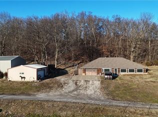 11553 State Route Ra, Savannah, MO 64485