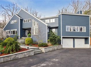 140 Bramblebrook Rd, Ardsley, NY 10502