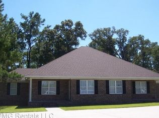 1208 Beaver Creek Dr #B, Statesboro, GA 30458