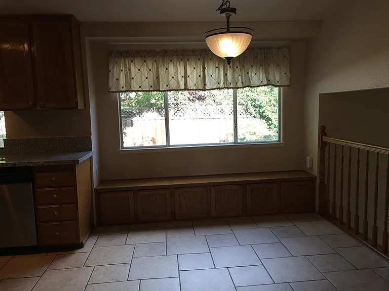 112 Garrett Dr — Photo 12