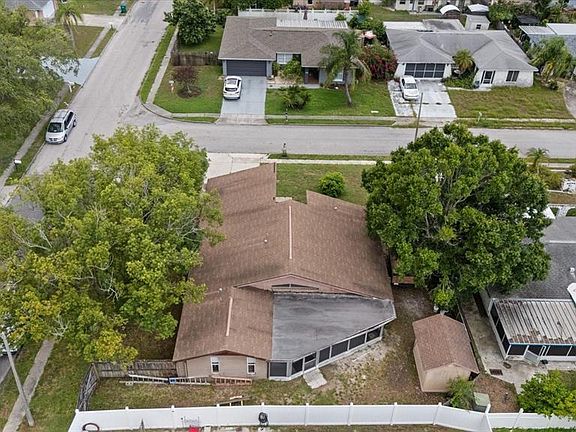 3rd image of 5653 Lima Dr