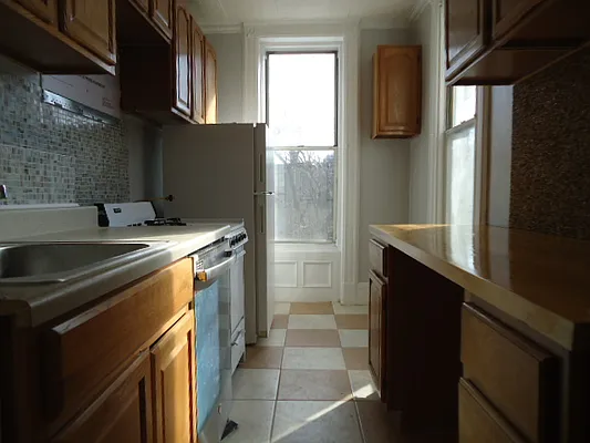 Rented by Hakeem Shahid, LREB | media 20